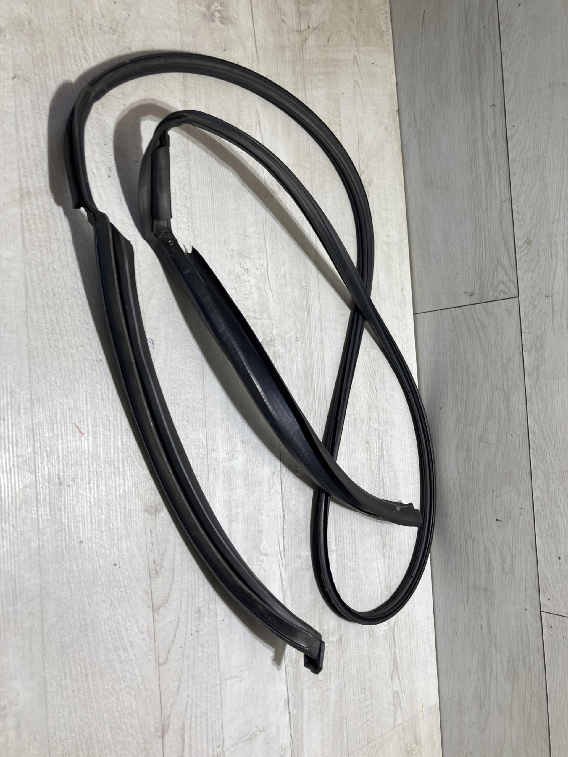 Прокладка даху 2087700098 Mercedes W208 CLK