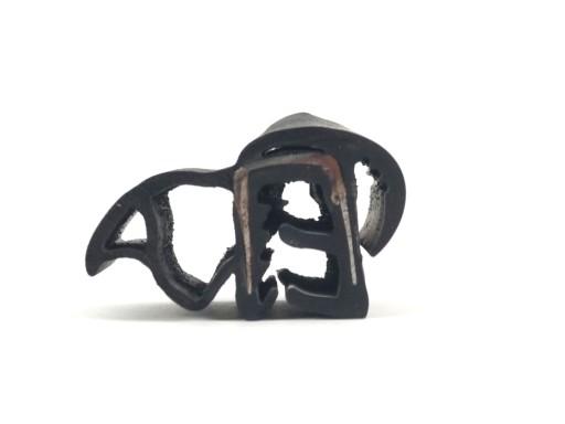 NZP001 - Уплотнение двери 5MB RENAULT Dacia VW OPEL и другие