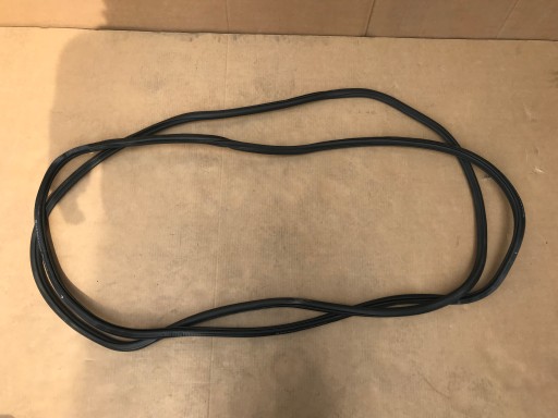 Ущільнювач дверей audi e-tron 4ke831721