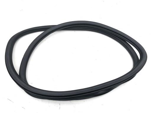 5C6867913 - Уплотнитель двери lt 5C6867913H VW Jetta 5C6