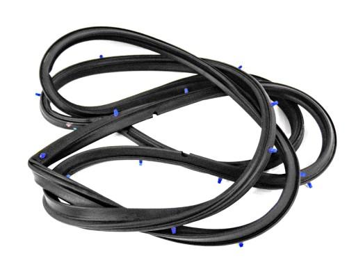 84641-82CA0 - Ущільнення дверей Samurai / SJ 413 / SJ 410 праворуч