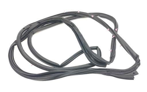 84651-81A00 - Ущільнення дверей ліве Jimny 98-2015