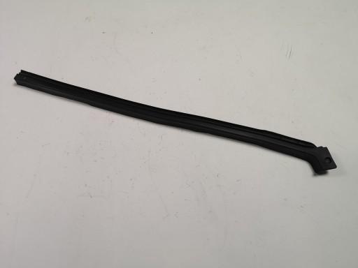 LB5B-S28124-AD - Ущільнення дверей правий задній Ford Explorer 2020-