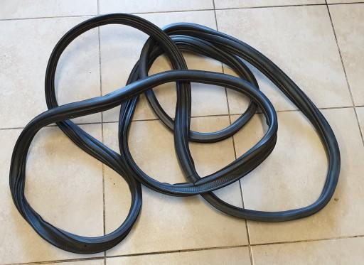 7H0 - Уплотнение крышки багажника VW MULTVAN T5 7H