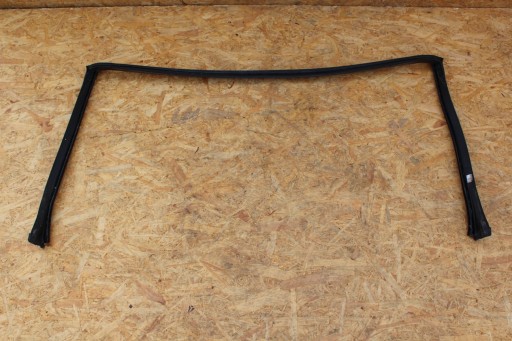 8399109 - Прокладка скла кузова BMW z3 передня оригінальна