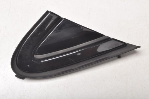 V40 II треугольник брызговик правый 31416474