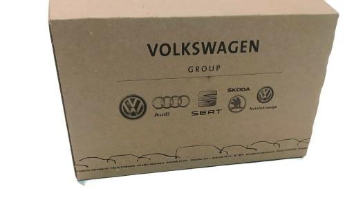 VAG 8K0821171Q Колісна арка VW