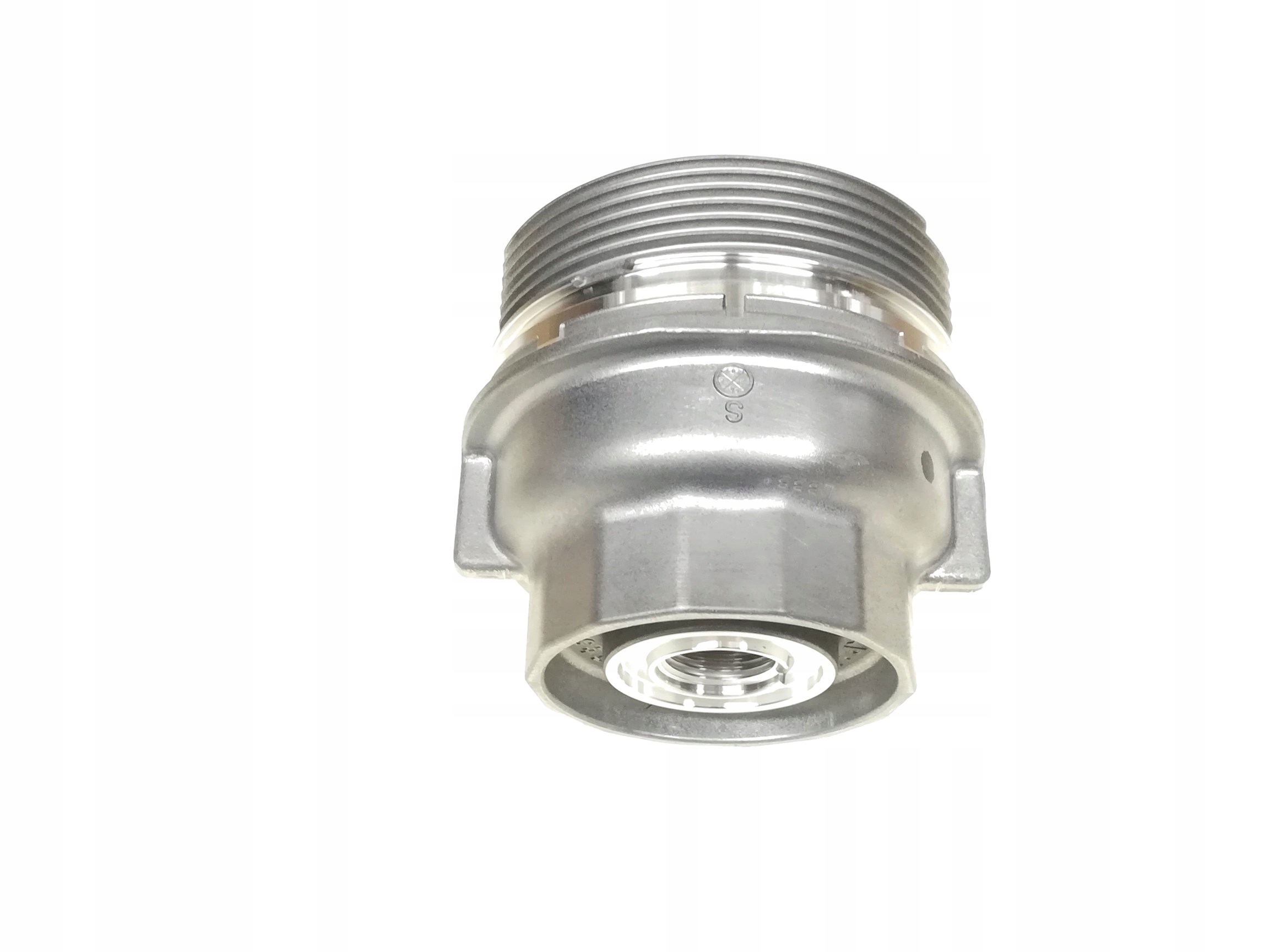 A15620-31060 - VENZA 08-12 КРЫШКА КОРПУСА МАСЛЯНЫЙ ФИЛЬТР 3,5 2GR