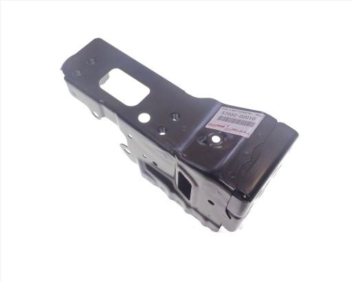 A57032-02010 - VERSO 09-17 УСИЛЕНИЕ КРОНШТЕЙН БОКОВИНЫ