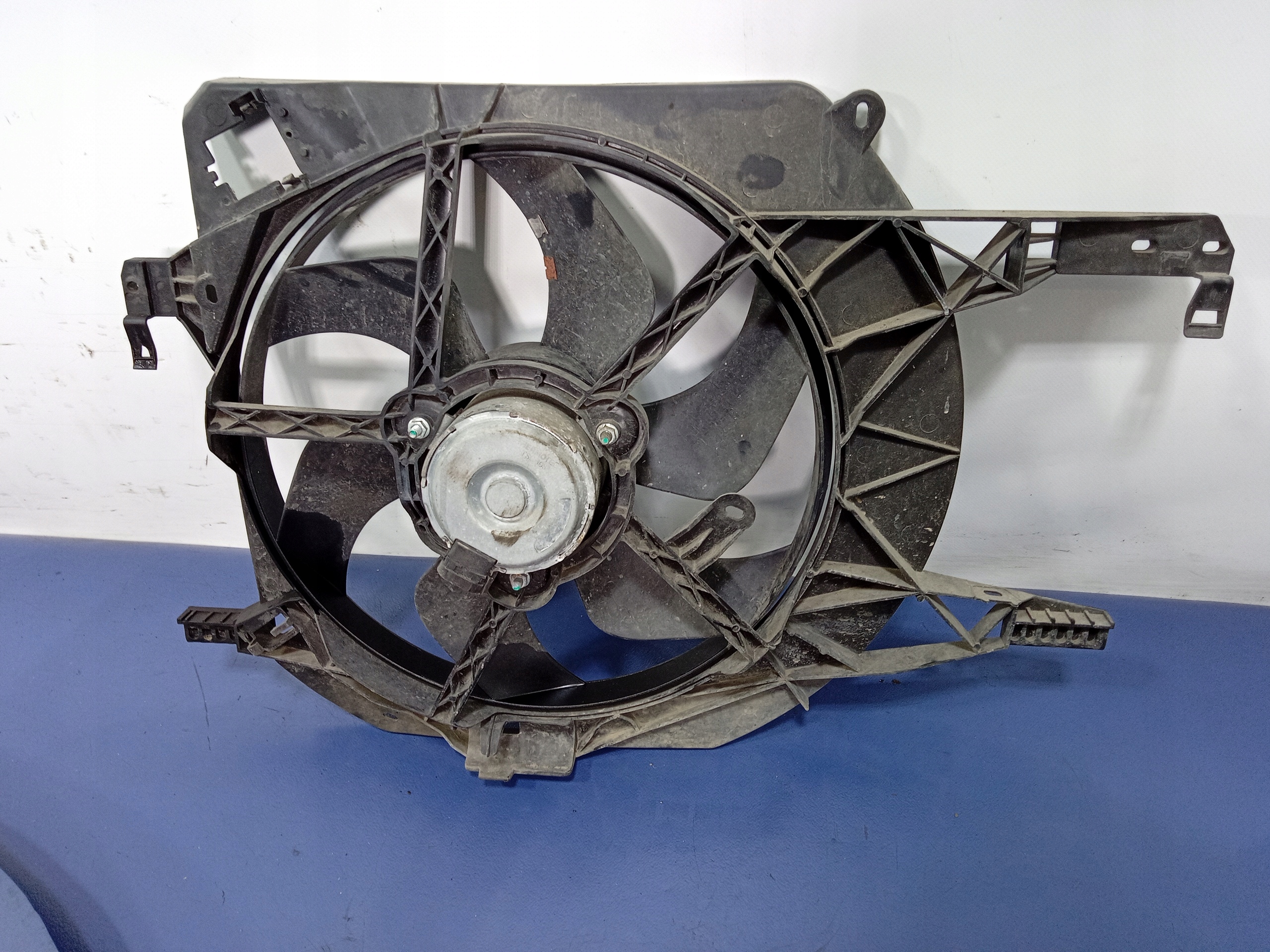 VIVARO И TRAFIC II 1.9 DCI 82KM ВЕНТИЛЯТОР РАДИАТОРА