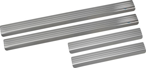 VOLKSWAGEN TOUAREG III 2018 - ОБОРИ ДВЕРНИХ БОКОВИХ ПАНЕЛЕЙ