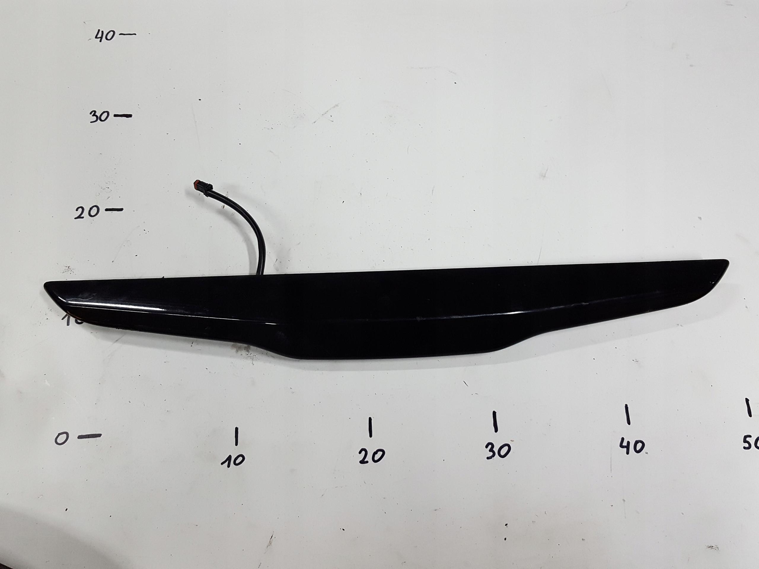 VOLVO C30 LIFT 10 - 12R дверная ручка