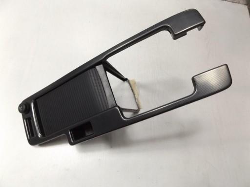 VOLVO C30 S40 V50 бардачок LIFT R-DESING жалюзи