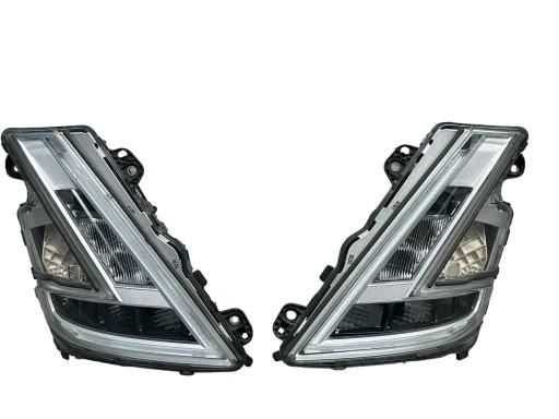 VOLVO FH 5 FM FMX НАБІР СВІТЛОДІОДНИХ ФАР 23752678 23752680