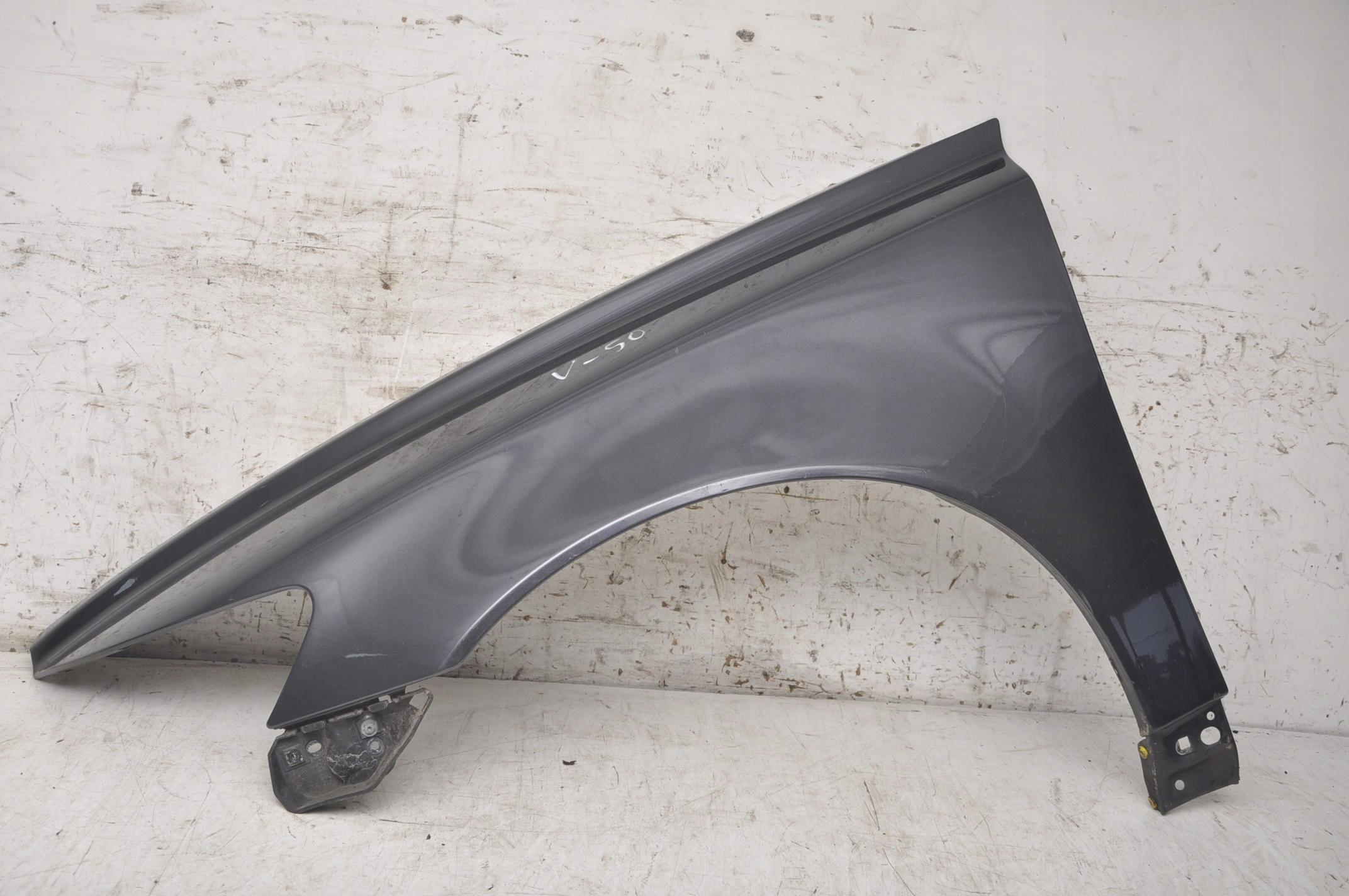 VOLVO S40 II V50 крыло левый передний передний