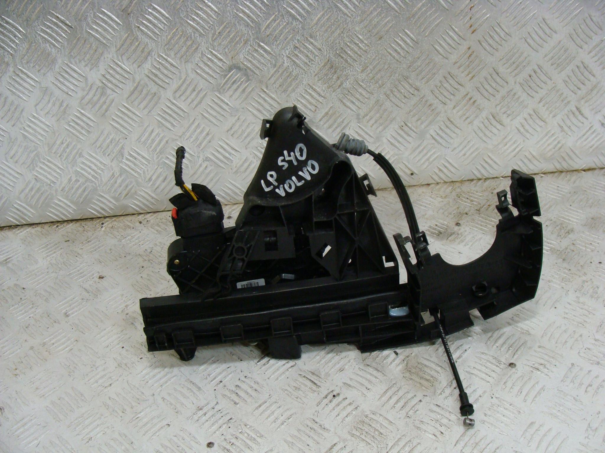 VOLVO S40 II V50 замок двери левый передний 10PIN UK