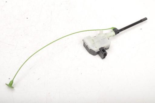 861131-36 - VOLVO S60 II цилиндр крышки топливного бака 86113136