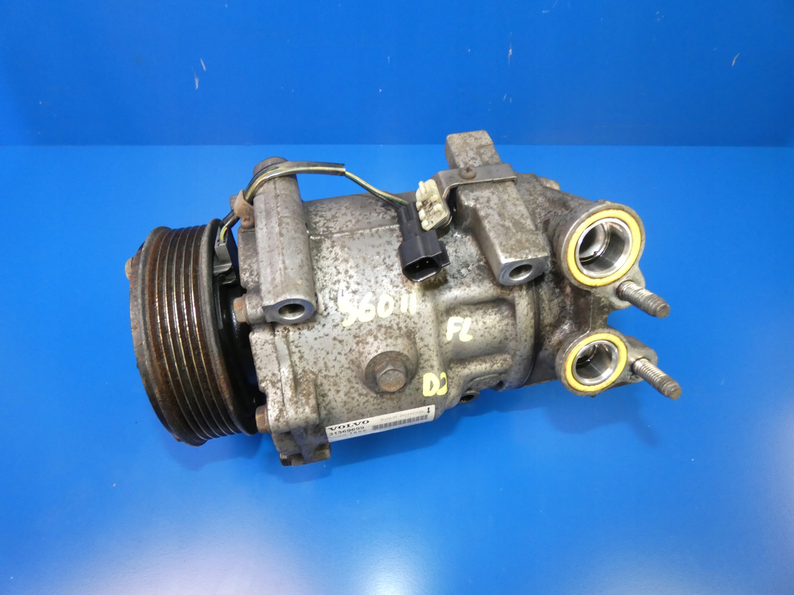 31369699 - VOLVO S60 II V60 V40 1.6 D2 компресор кондиціонера