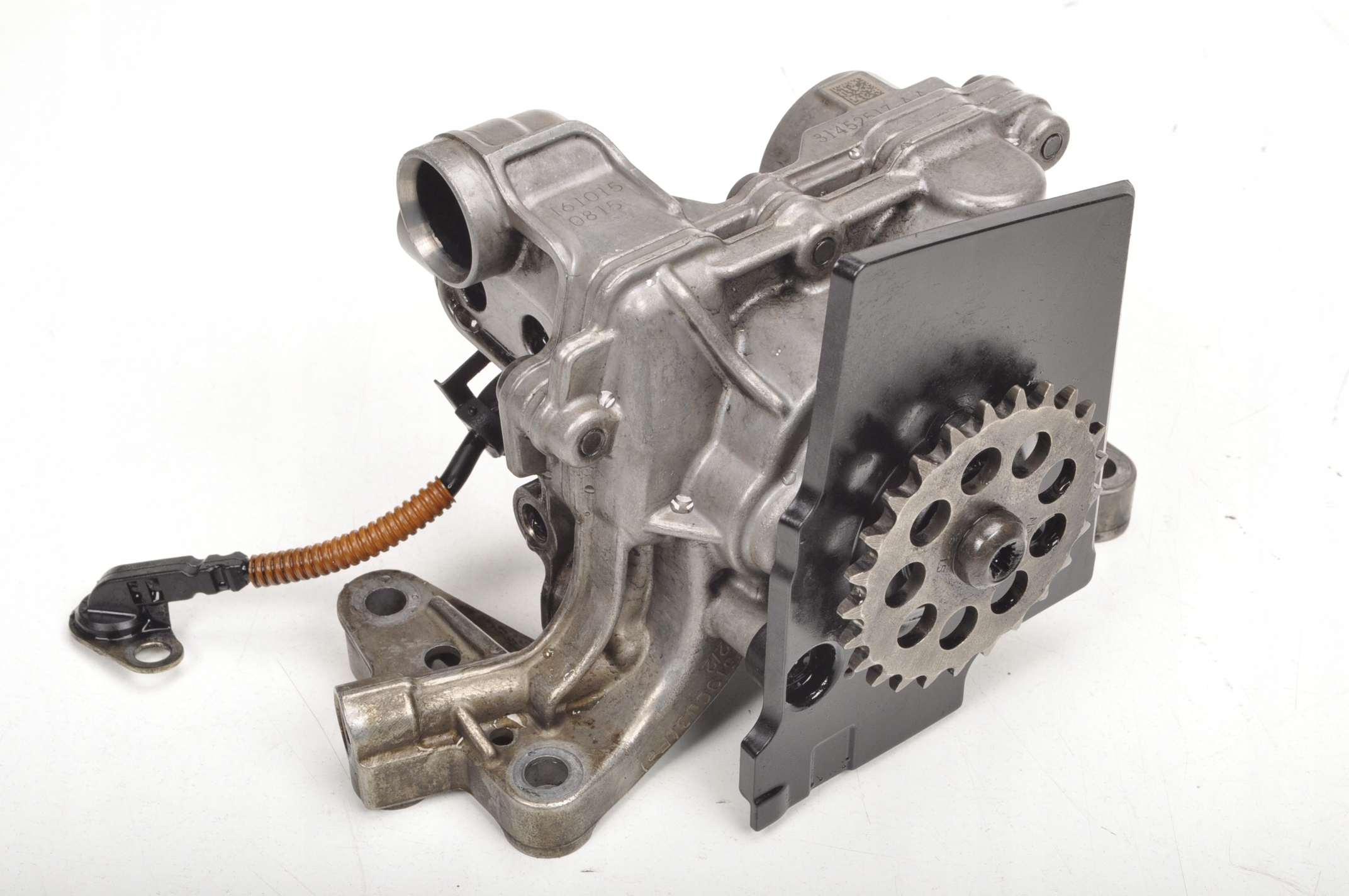 VOLVO S60 V60 2.0 D4 масляный насос 31452517