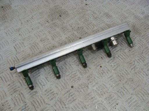 VOLVO S70 V70 2.4 лиття під тиском 9202710