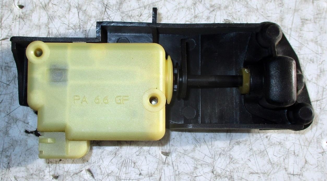 VOLVO S80 цилиндр крышки топливного бака