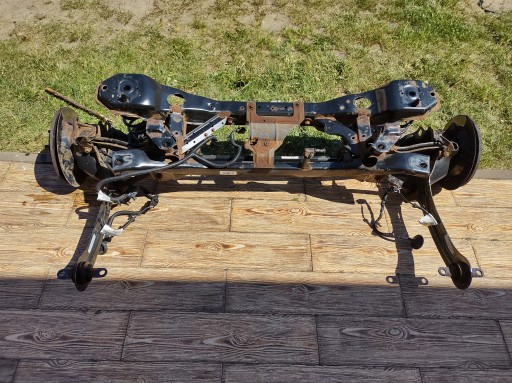 Volvo v40 15r - коляска, санки, задня підвіска 31406223