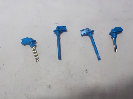 VOLVO V40 2012R 1.6 D датчики температуры комплект