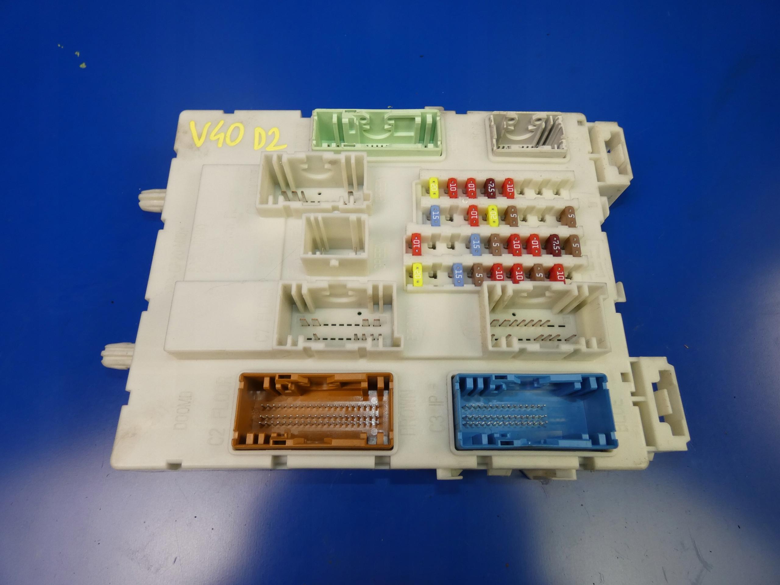 31394622 - VOLVO V40 II 12-коробка BSI модуль CEM