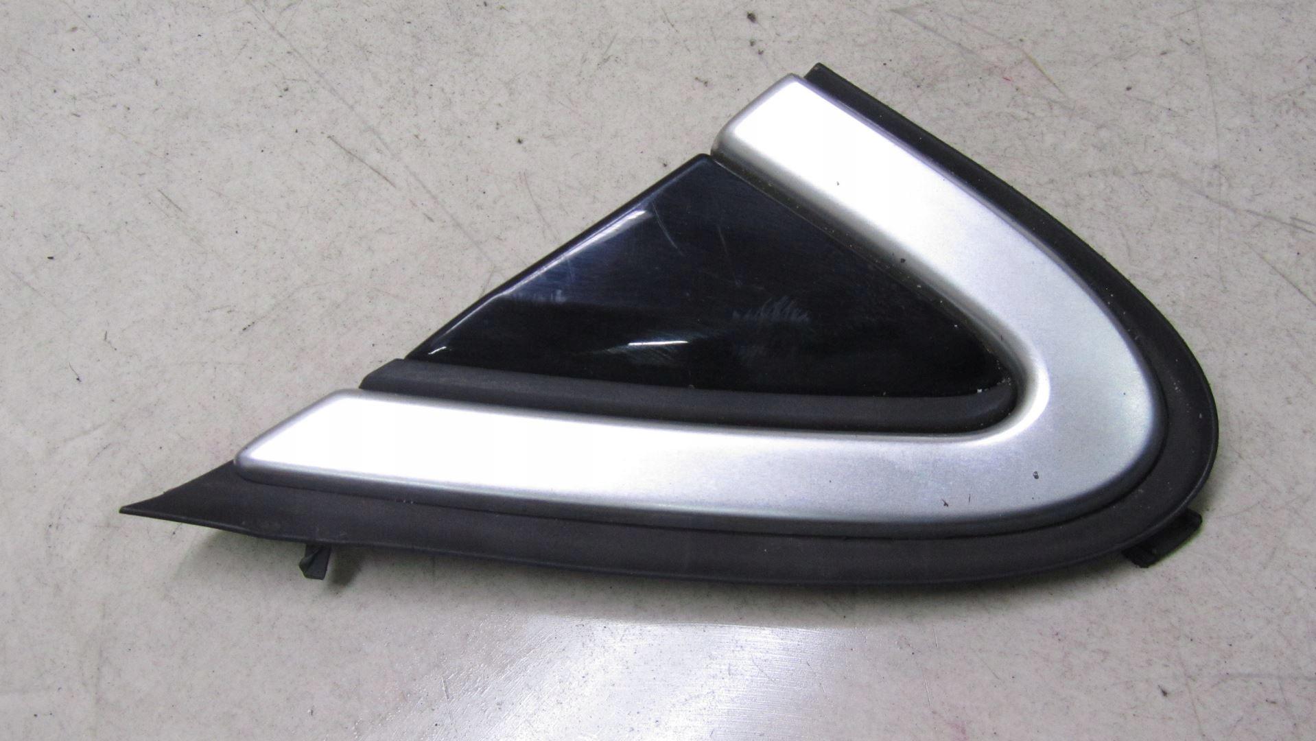 VOLVO V40 II треугольник крышка крыла левая 12-17