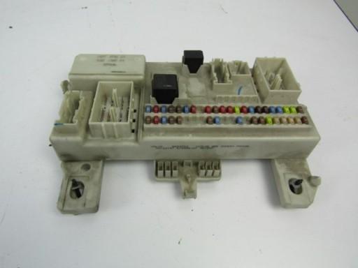 319074035 319096111 - VOLVO V50 S40 2 II БЛОК ПРЕДОХРАНИТЕЛЕЙ 8690720