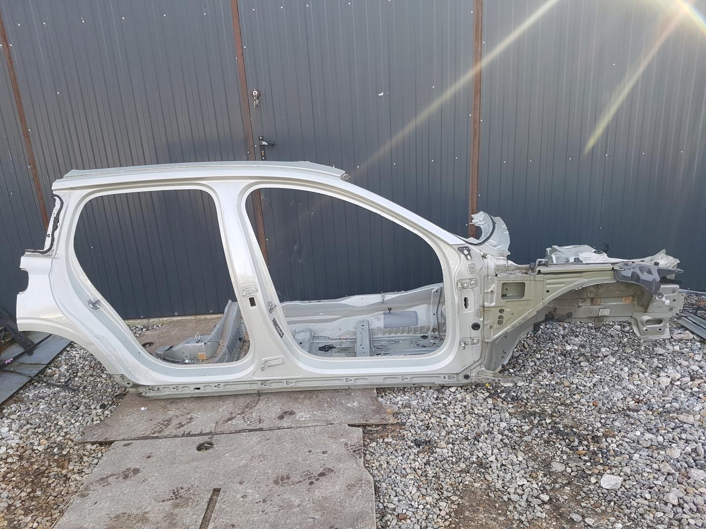 VOLVO V60 II S60 четверть лонжерон правый порог 18