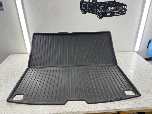 VOLVO V60 II оригінальний килимок в багажник OE