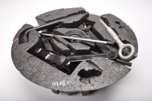 VOLVO V70 III НАБОР РЫЧАГОВ ПОДЪЕМНЫЙ КЛЮЧ 31381619