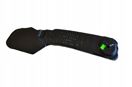 8684736 - VOLVO V70 XC70 S80 брызговик передний правый