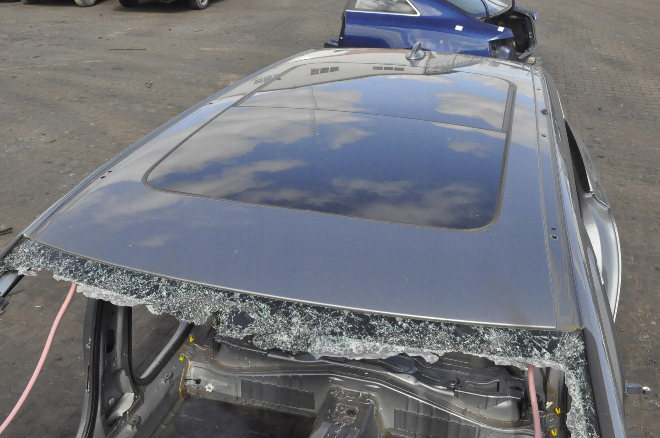 VOLVO V90 дах панорама люк