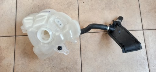 VOLVO V90 S90 XC60 S60 РОЗШИРЮВАЛЬНИЙ БАК