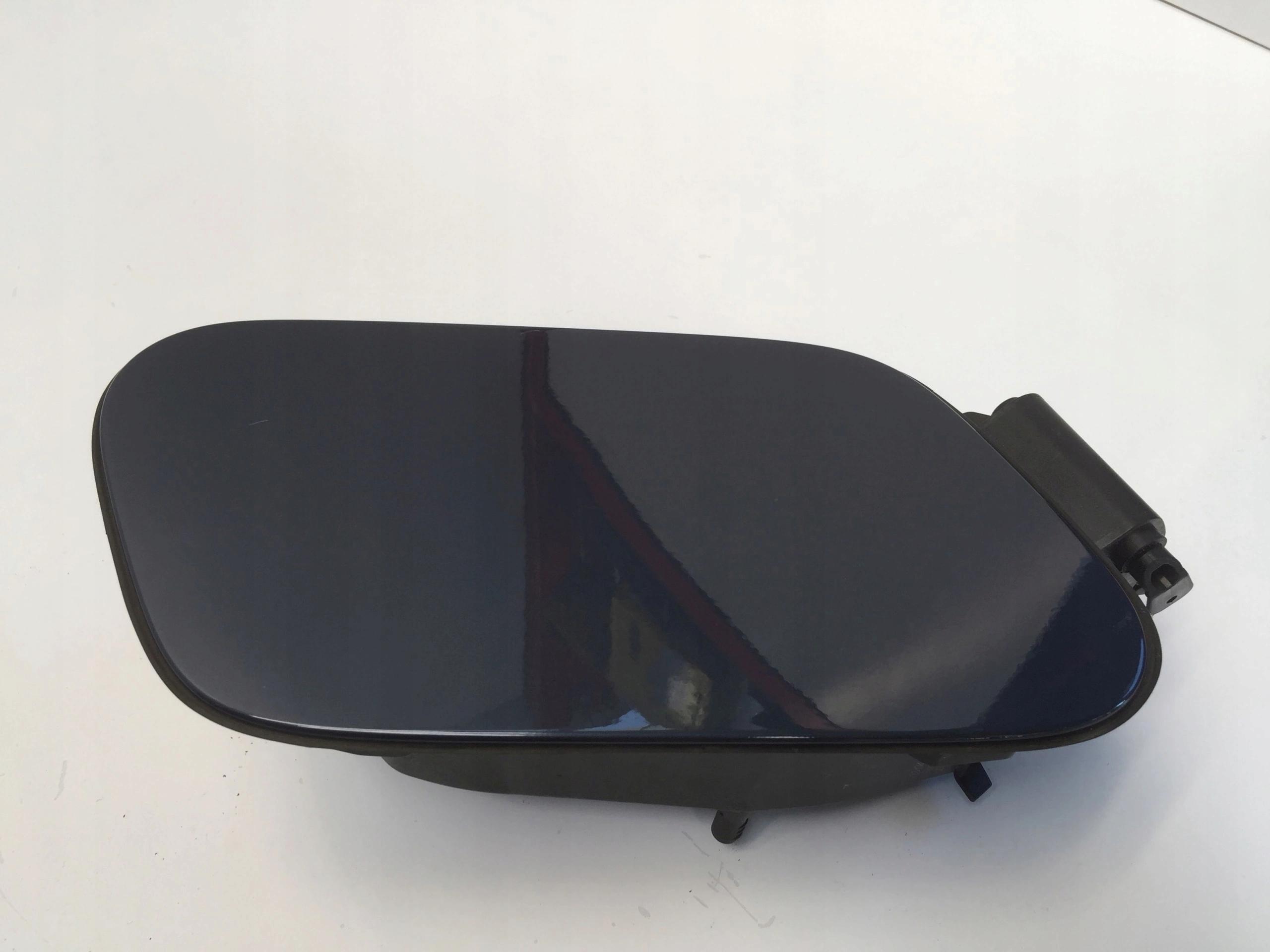 КРЫШКА ТОПЛИВНОГО БАКА VOLVO XC40 1,5 T 2020 31457775