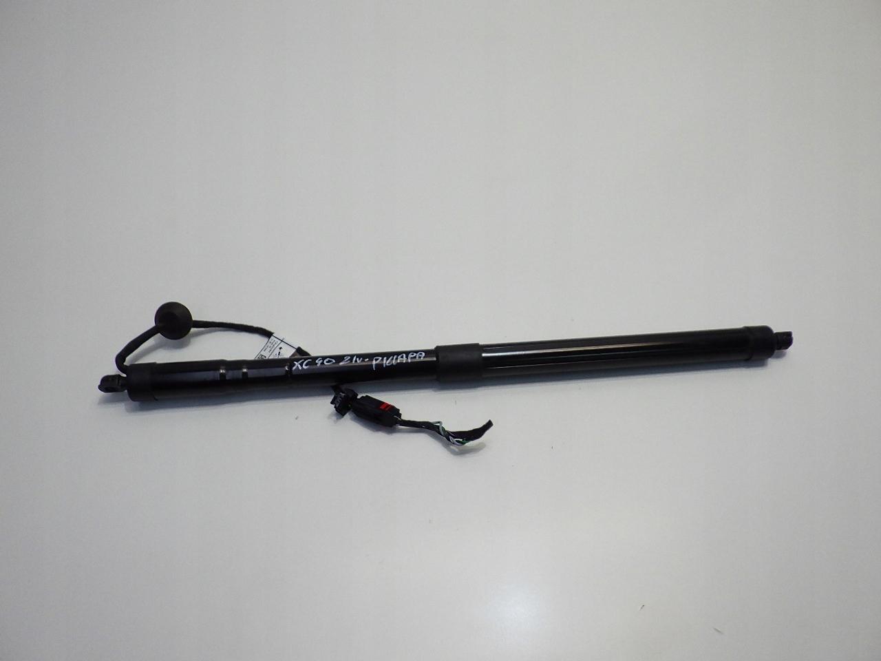 32296297 - VOLVO XC40 2021 ПРАВЫЙ ПРИВОД БАГАЖНИКА