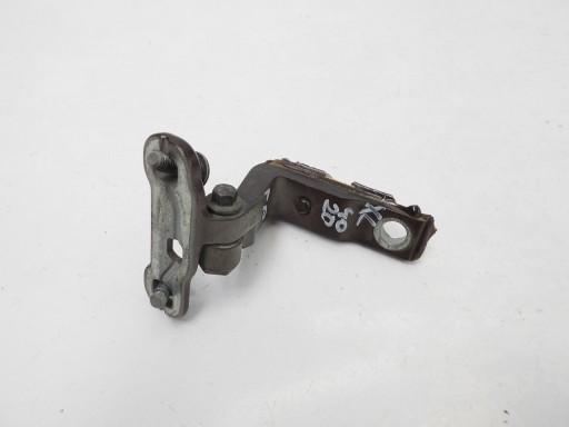 31457072 - VOLVO XC40 2021 ДВЕРНАЯ ПЕТЛЯ ПРАВАЯ ПЕРЕДНЯЯ НИЖНЯЯ 722