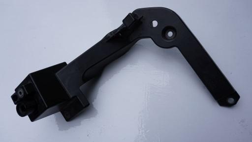 32234762 31457752 - VOLVO XC40 II-КРОНШТЕЙН КРІПЛЕННЯ БРИЗГОВИКИ