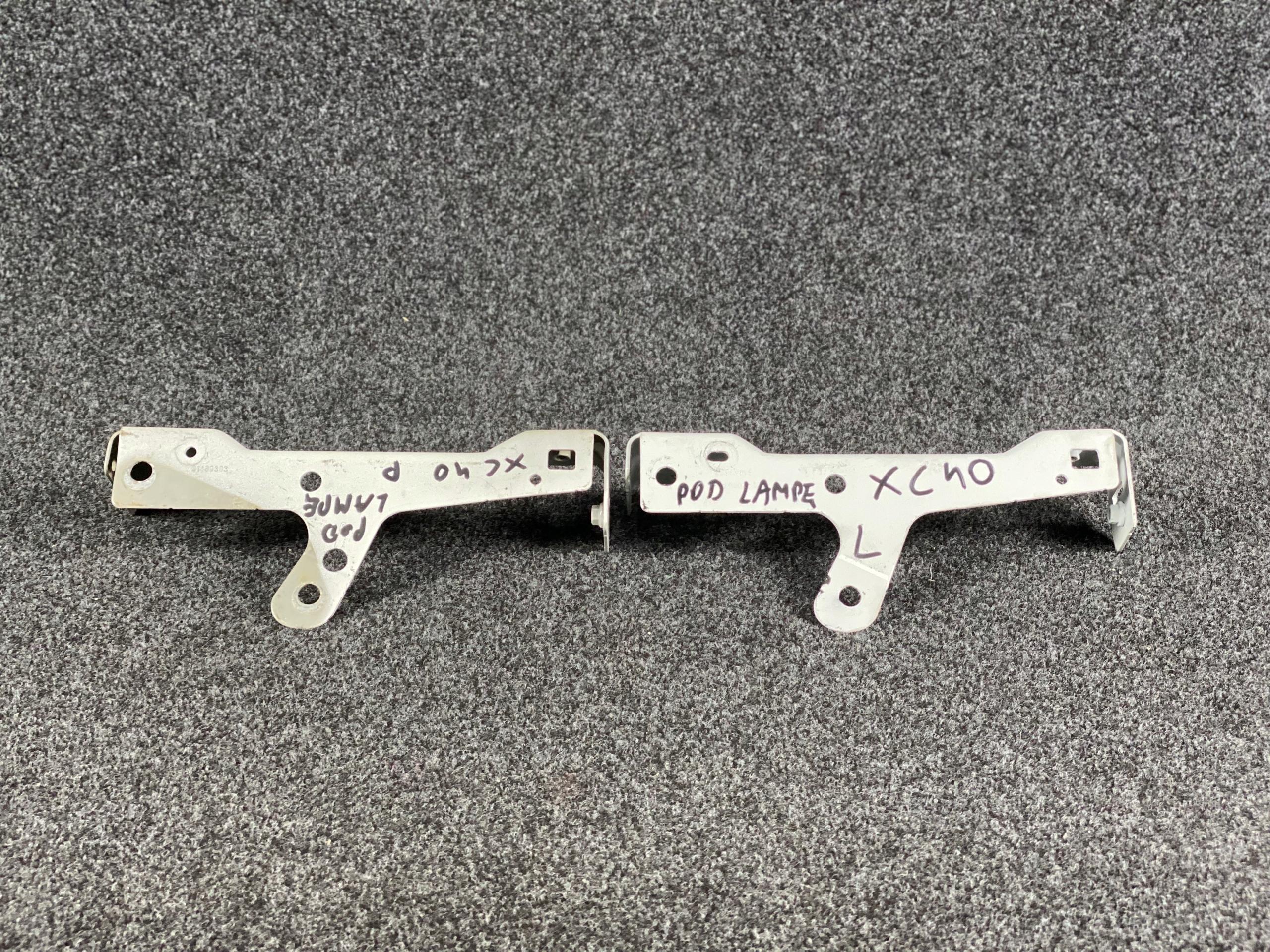 VOLVO XC40 РУЧКА КРИЛА ПЕРЕДНЯ 31469383