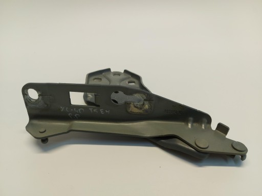 VOLVO XC40 ПЕТЛЯ КАПОТА ПРАВА 32297490