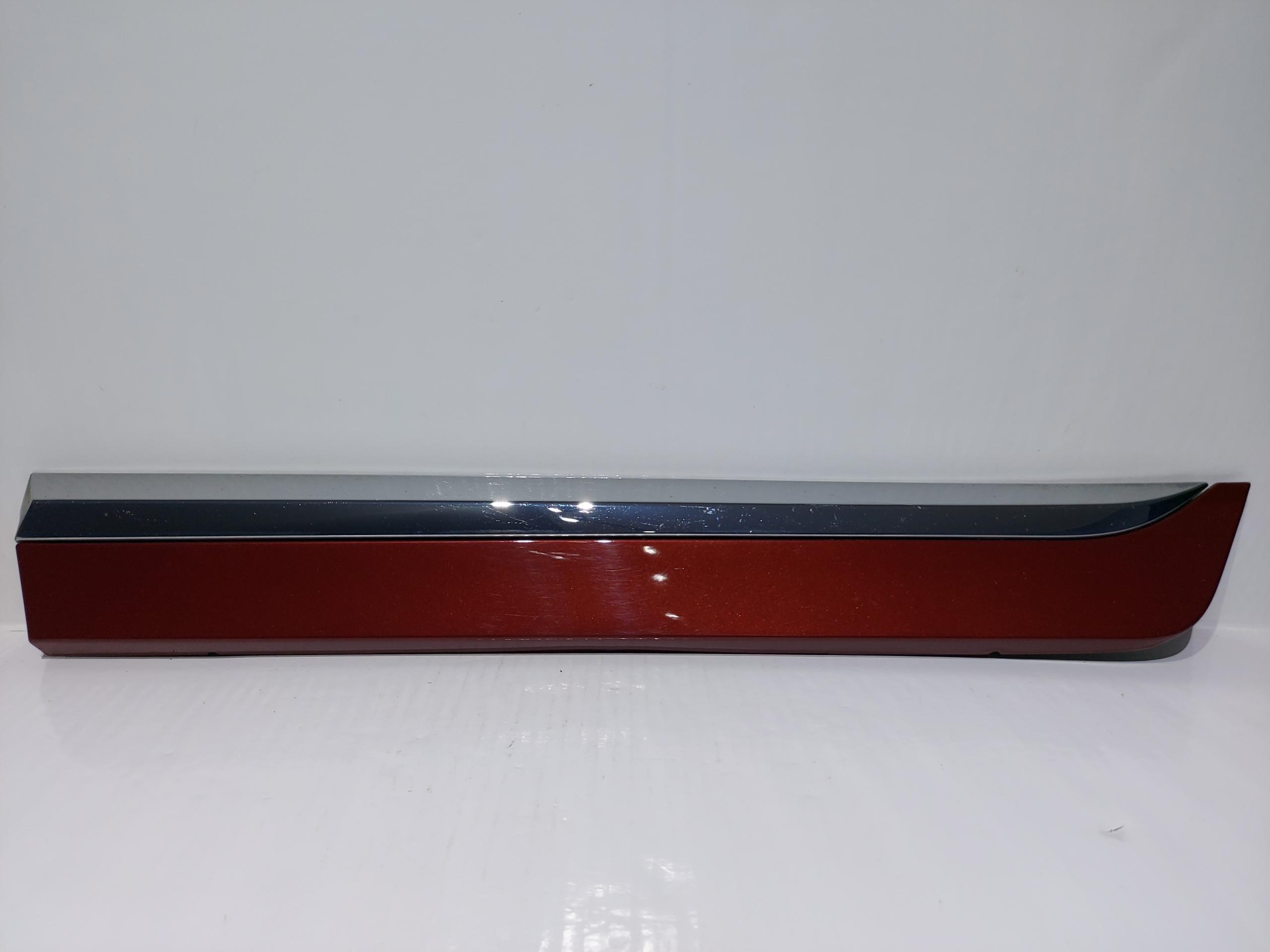 31333818 - VOLVO XC60 13-17 LIFT НАКЛАДКА ДВЕРИ ЛЕВАЯ ЗАДНЯЯ