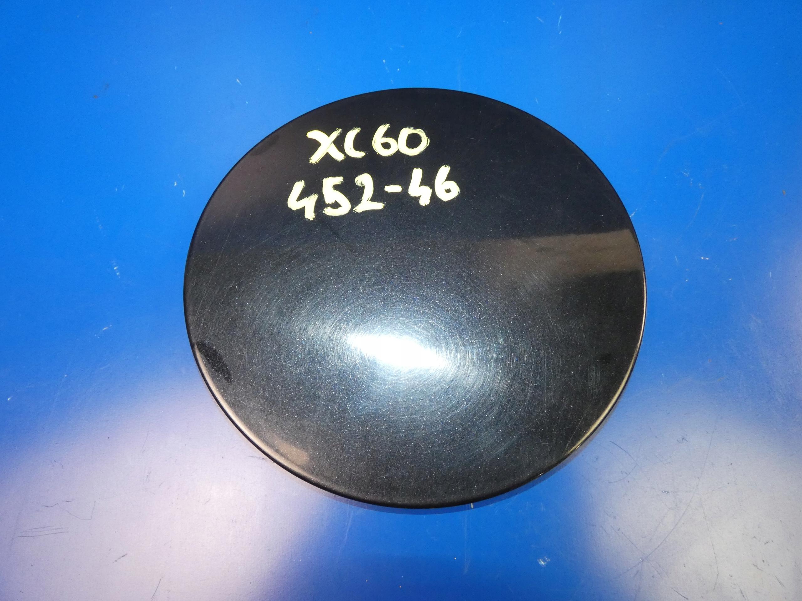 VOLVO XC60 И КРЫШКА ТОПЛИВНОГО БАКА