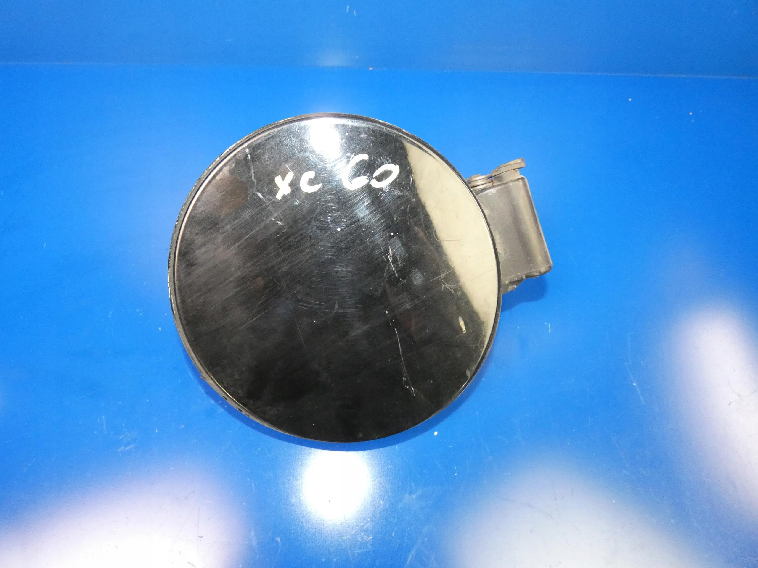 VOLVO XC60 И КРЫШКА ТОПЛИВНОГО БАКА ПЕТЛЯ НАПОЛНИТЕЛЯ