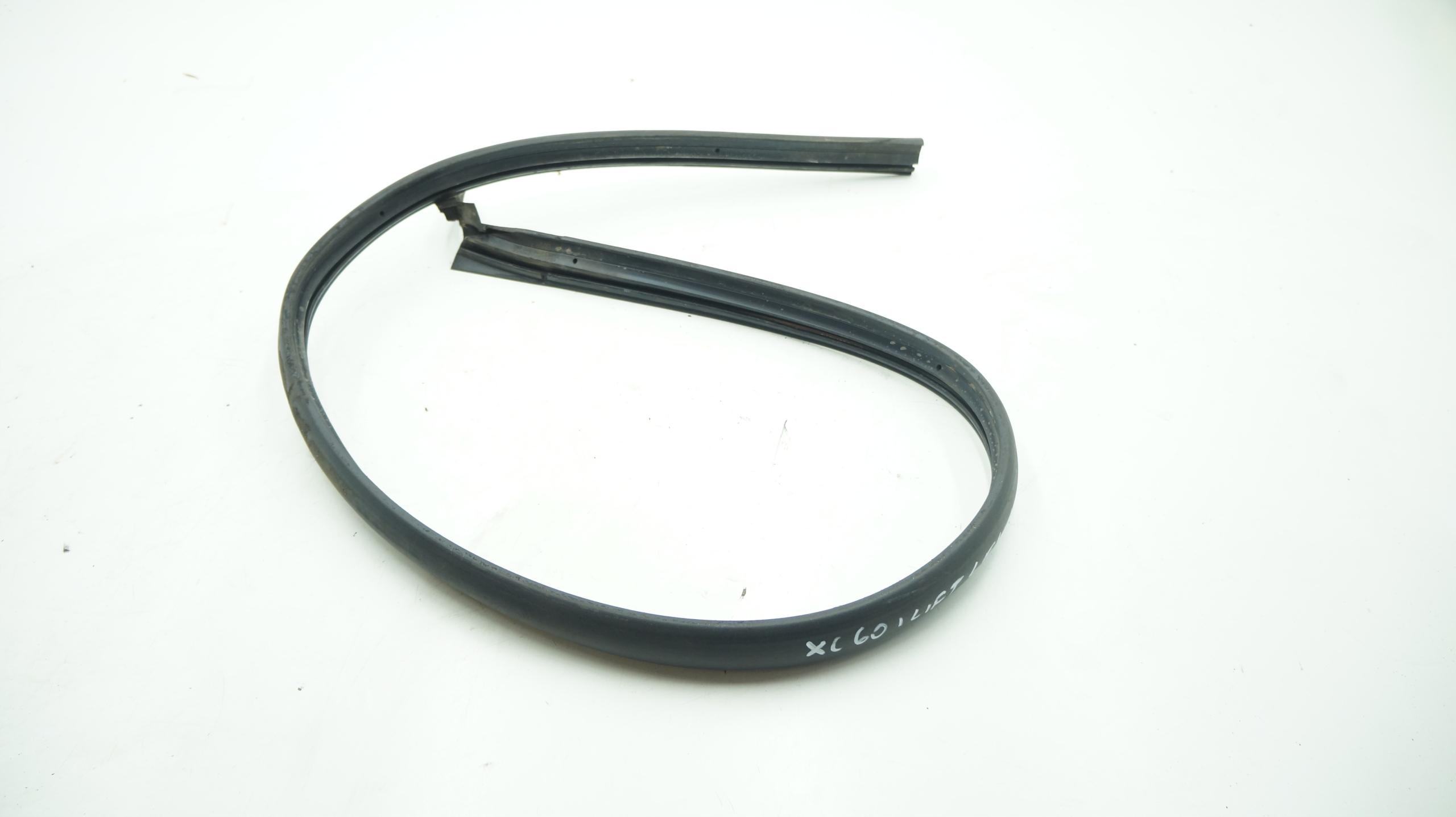 30744879 - VOLVO XC60 И LIFT ПРОКЛАДКА ПОРОГА ЛЕВАЯ