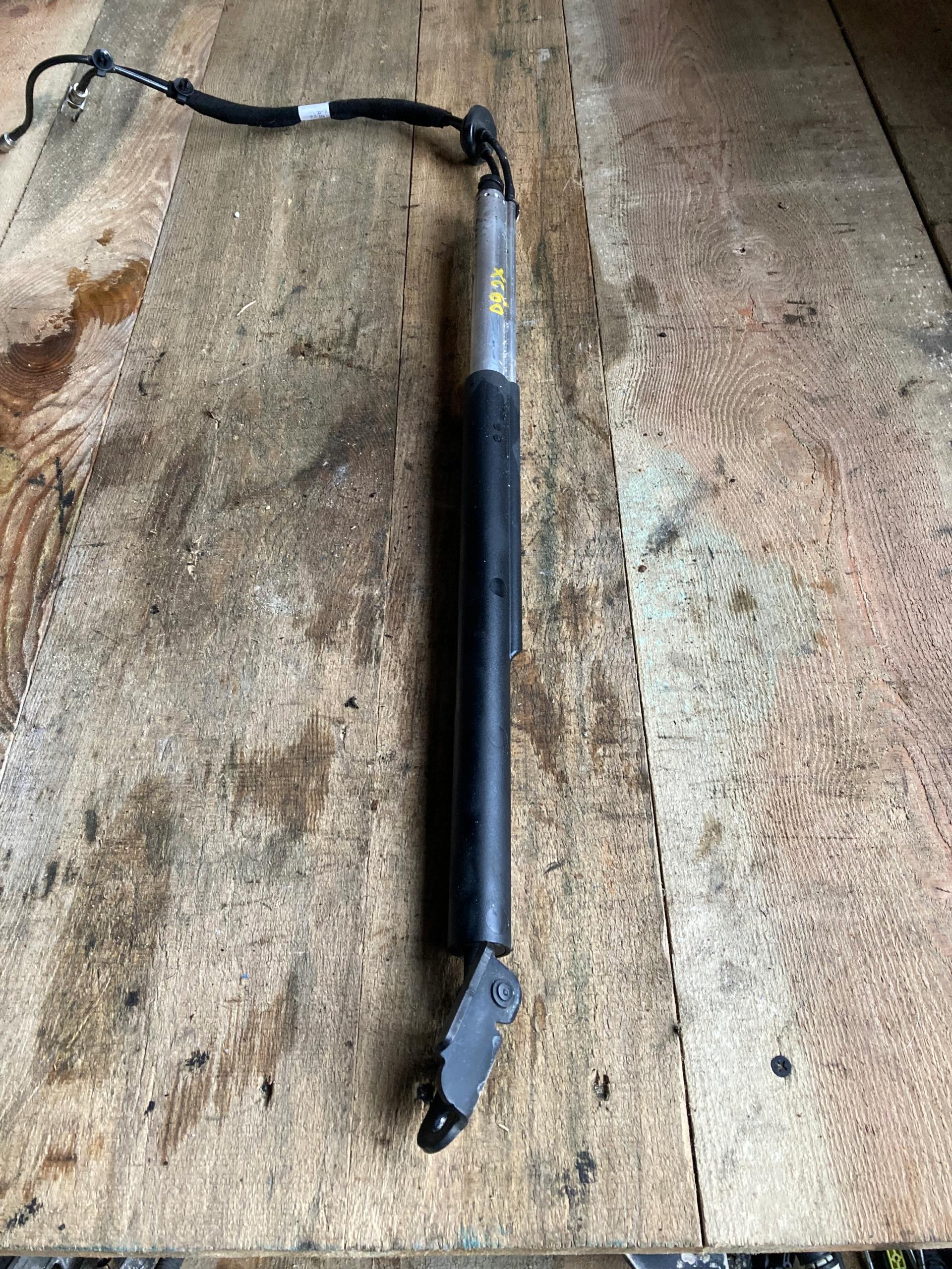 VOLVO XC60 И ПРИВОД ЗАСЛОНКИ 31299317