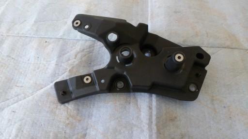 VOLVO XC60 II КРЕПЛЕНИЕ КРЫЛА ПРАВОЕ 32288929