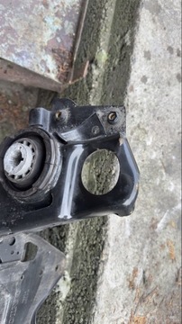 Volvo XC60 II XC90 T8 Plug у гібридній задній частині