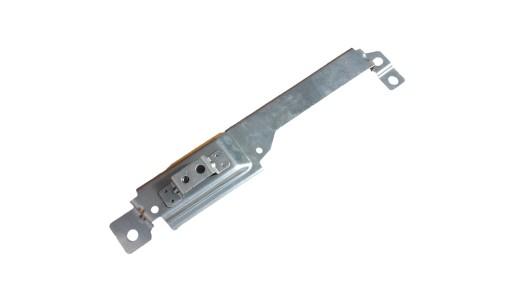 31424580 - VOLVO XC60 II ліве кріплення крила ковзання OE 314